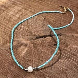 Source Unknown Aqua and Gold Beaded Necklace